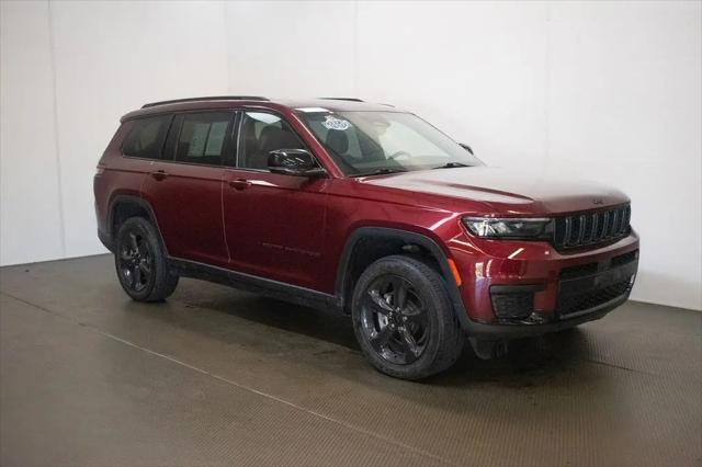 2023 Jeep Grand Cherokee L Altitude 4x4 for sale in Plains, PA