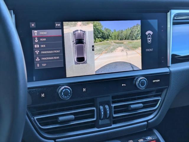 2023 Porsche Macan Macan