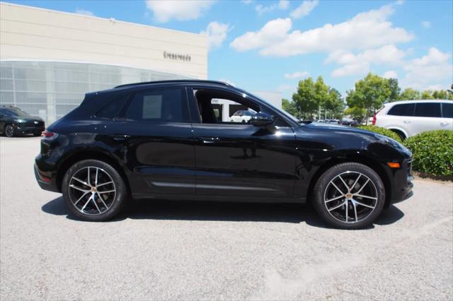 2023 Porsche Macan Macan