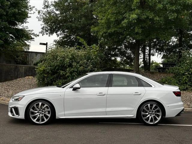 2022 Audi A4 Prestige 45 TFSI S line quattro S tronic