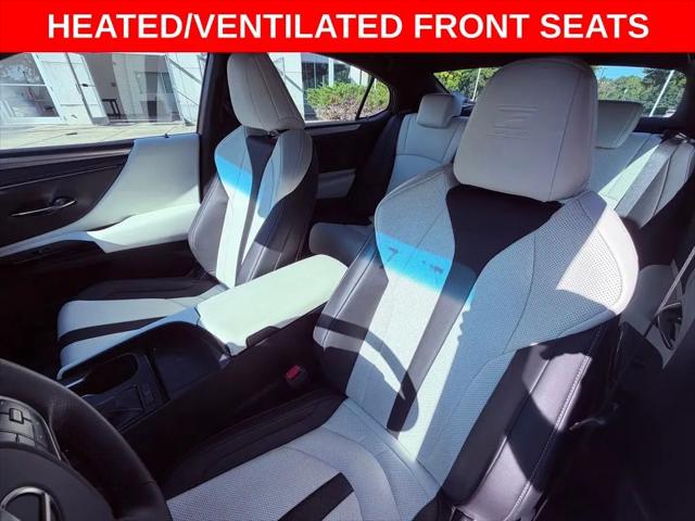 2024 Lexus ES 350 F SPORT Handling