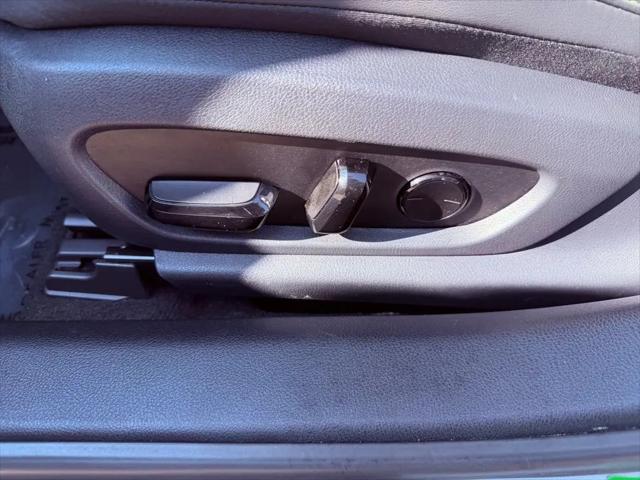 2024 Lexus ES 350 F SPORT Handling