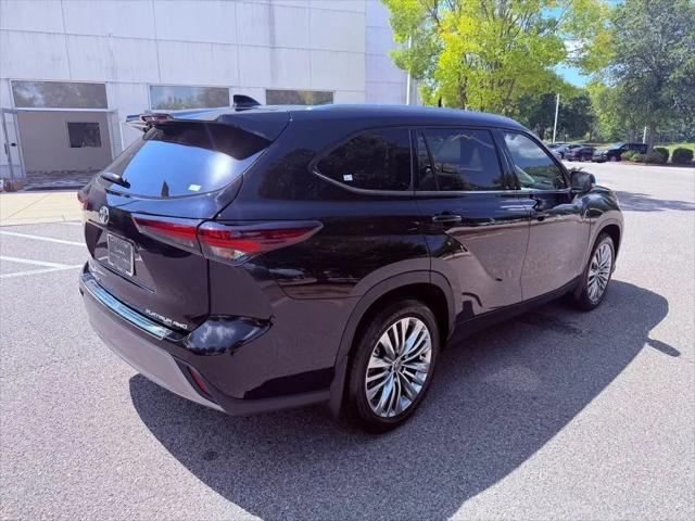 2026 Toyota Highlander Platinum