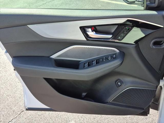 2025 Acura MDX Standard