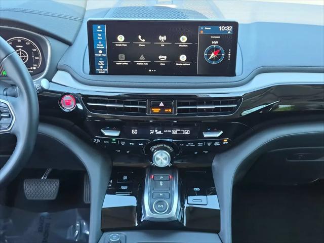 2025 Acura MDX Standard