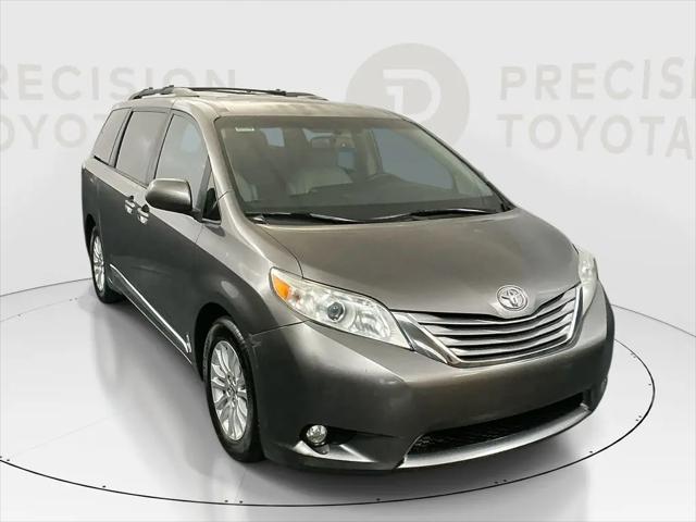 2016 Toyota Sienna XLE 8 Passenger for sale in Tucson, AZ