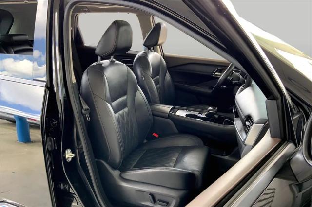 2021 Nissan Rogue Platinum FWD