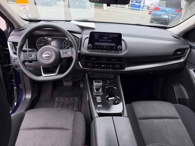2024 Nissan Rogue SV FWD