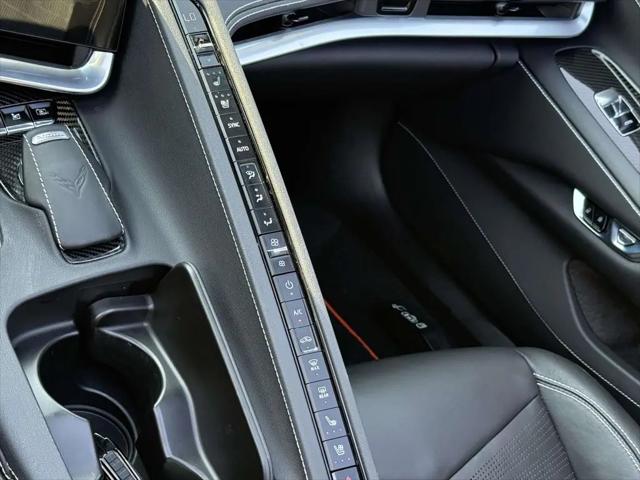 2021 Chevrolet Corvette Stingray RWD Convertible 2LT