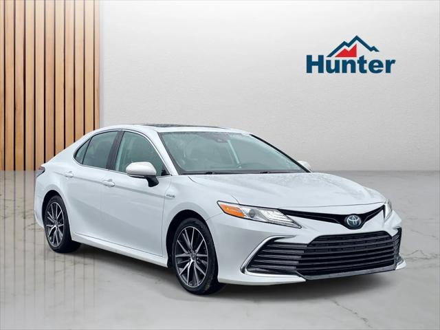 2021 Toyota Camry Hybrid XLE for sale in Fletcher, NC