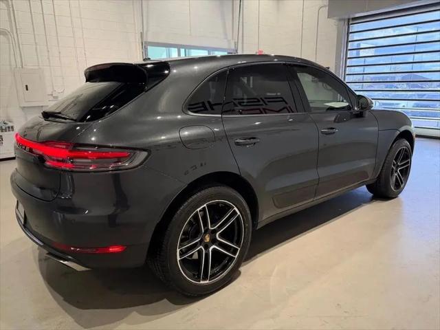 2021 Porsche Macan Macan