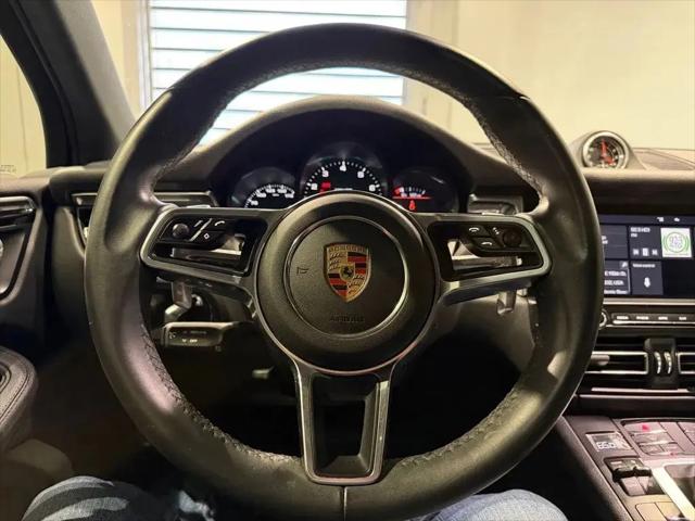 2021 Porsche Macan Macan