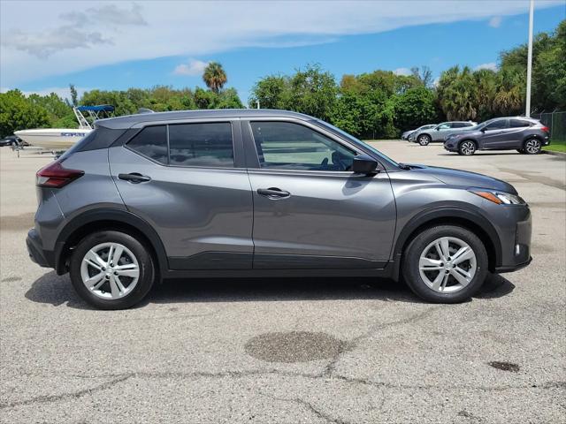 2021 Nissan Kicks S Xtronic CVT