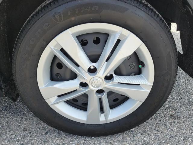 2021 Nissan Kicks S Xtronic CVT