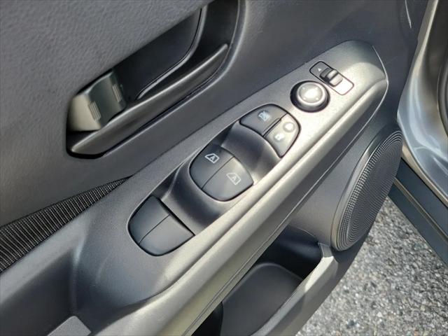 2021 Nissan Kicks S Xtronic CVT