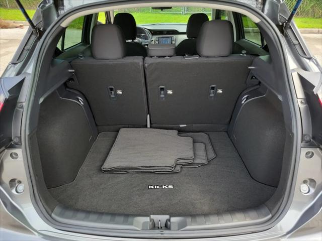 2021 Nissan Kicks S Xtronic CVT