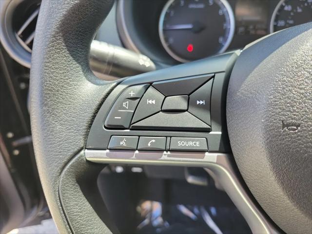 2021 Nissan Kicks S Xtronic CVT