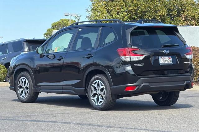 2023 Subaru Forester Premium