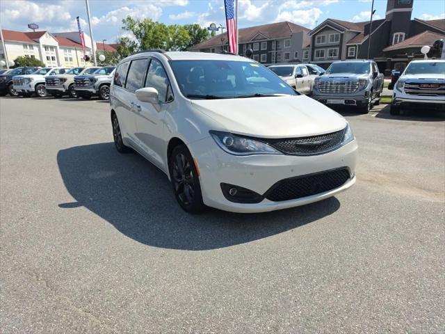 2020 Chrysler Pacifica Touring L for sale in Macon, GA