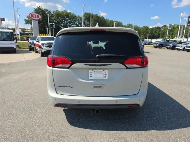 2020 Chrysler Pacifica Touring L