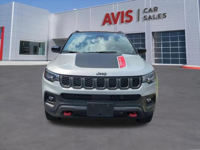 2025 Jeep Compass Trailhawk 4x4