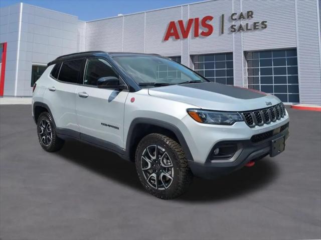 2025 Jeep Compass Trailhawk 4x4