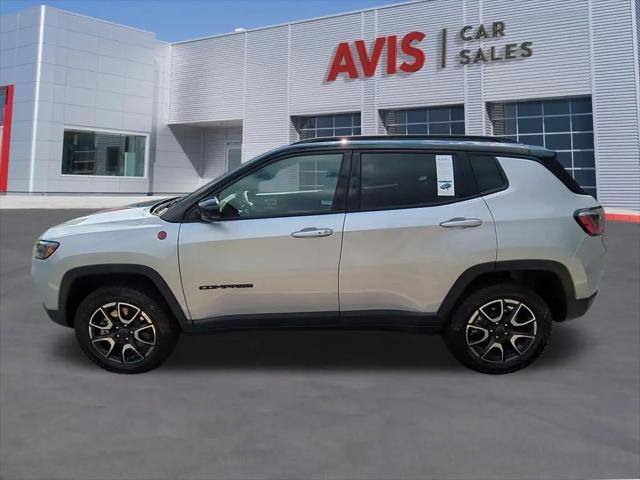 2025 Jeep Compass Trailhawk 4x4