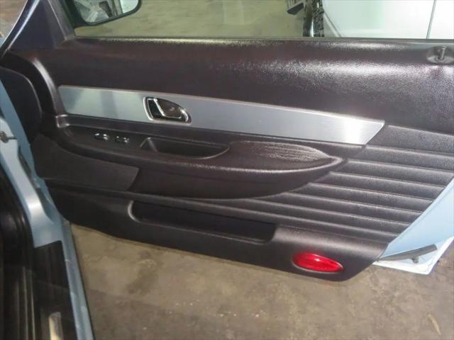 2004 Ford Thunderbird Premium