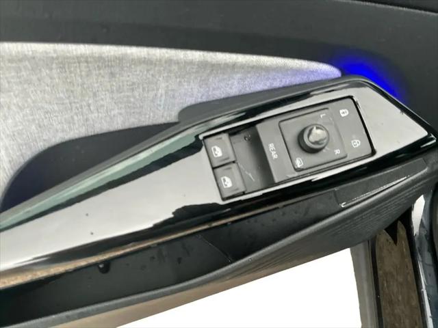 2023 Volkswagen ID.4 AWD Pro