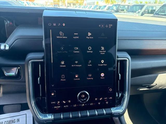 2025 GMC Yukon 4WD Denali