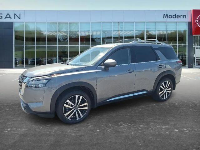 2025 Nissan Pathfinder Platinum FWD for sale in Hickory, NC