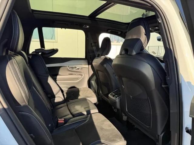 2019 Volvo XC90 T6 R-Design