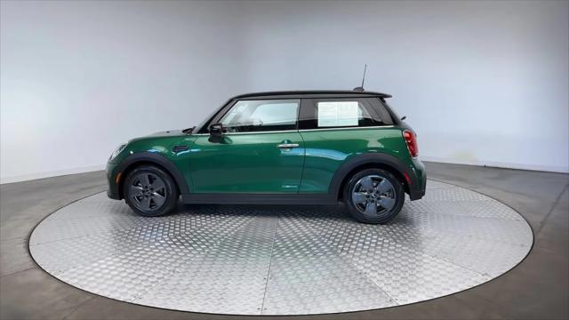 2024 MINI Hardtop Cooper