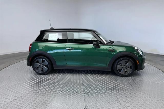 2024 MINI Hardtop Cooper