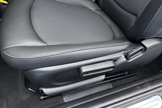 2024 MINI Hardtop Cooper