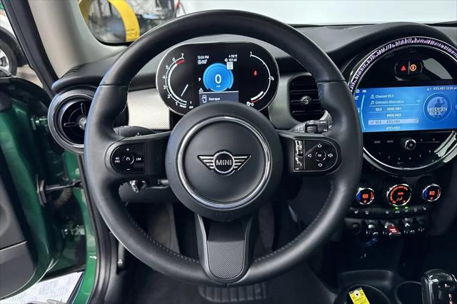 2024 MINI Hardtop Cooper