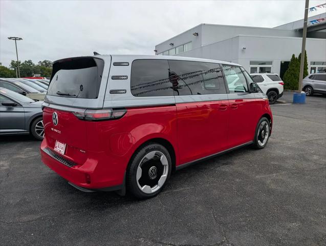 2025 Volkswagen ID. Buzz Pro S Plus with 4MOTION