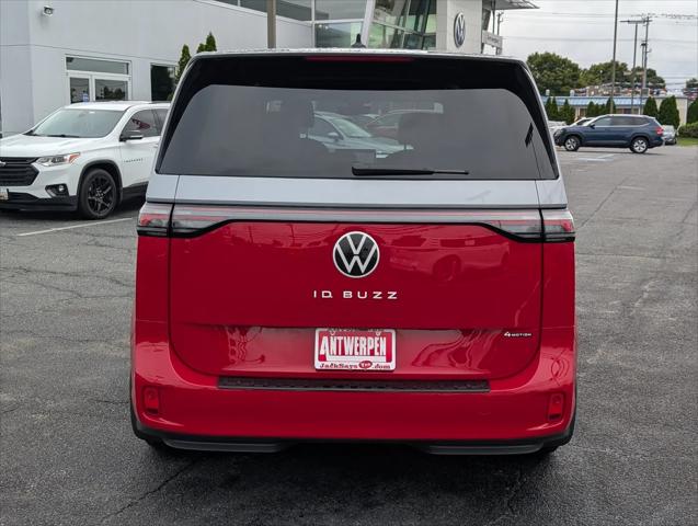 2025 Volkswagen ID. Buzz Pro S Plus with 4MOTION
