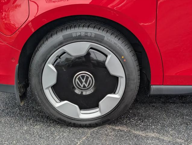 2025 Volkswagen ID. Buzz Pro S Plus with 4MOTION