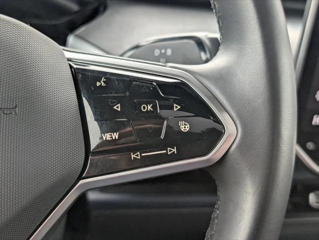 2025 Volkswagen ID. Buzz Pro S Plus with 4MOTION