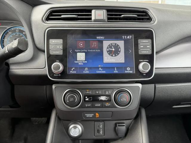 2025 Nissan LEAF S