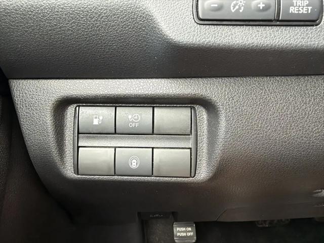 2025 Nissan LEAF S