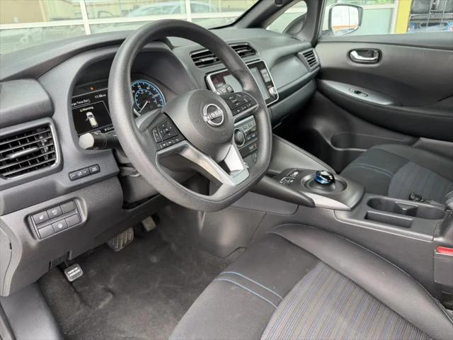 2025 Nissan LEAF S