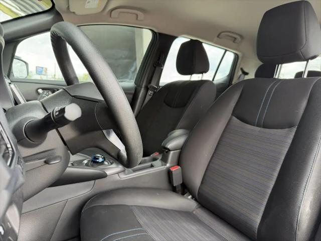 2025 Nissan LEAF S