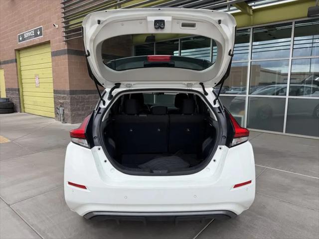 2025 Nissan LEAF S