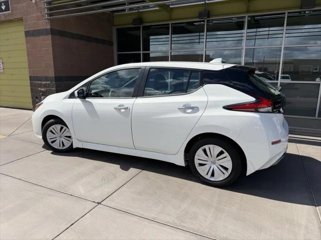 2025 Nissan LEAF S