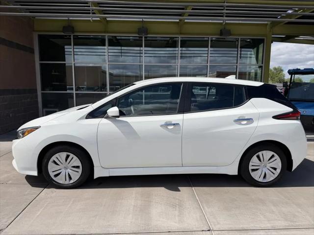 2025 Nissan LEAF S