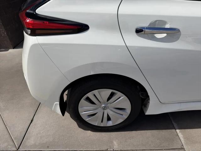 2025 Nissan LEAF S