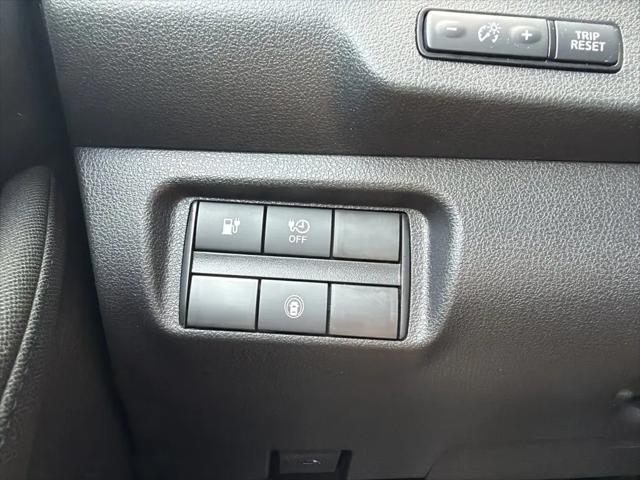 2025 Nissan LEAF S