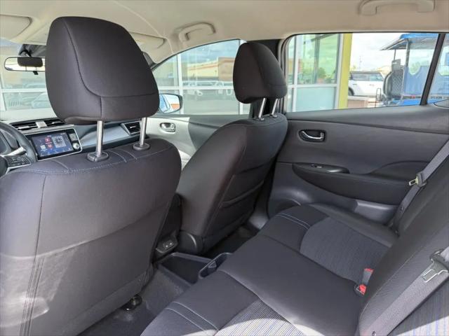 2025 Nissan LEAF S
